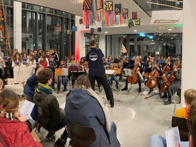 Mitsingkonzert im Foyer