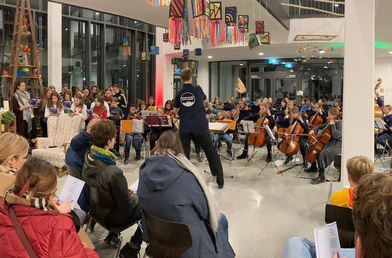 Mitsingkonzert im Foyer