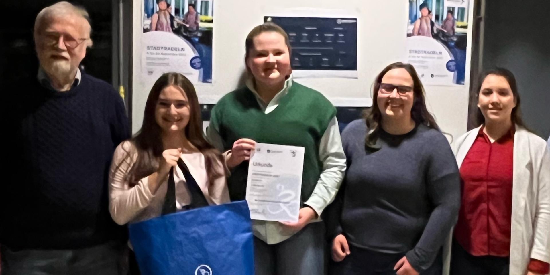 Urkundenübergabe fürs Stadtradeln